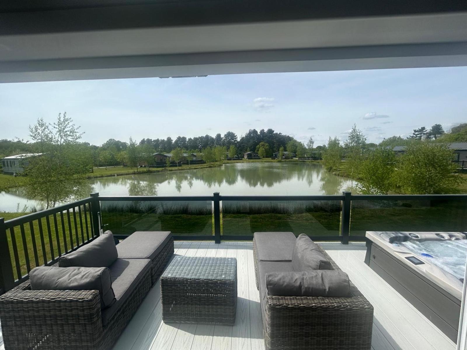 Hotchkin Lodge Woodhall Spa Dış mekan fotoğraf