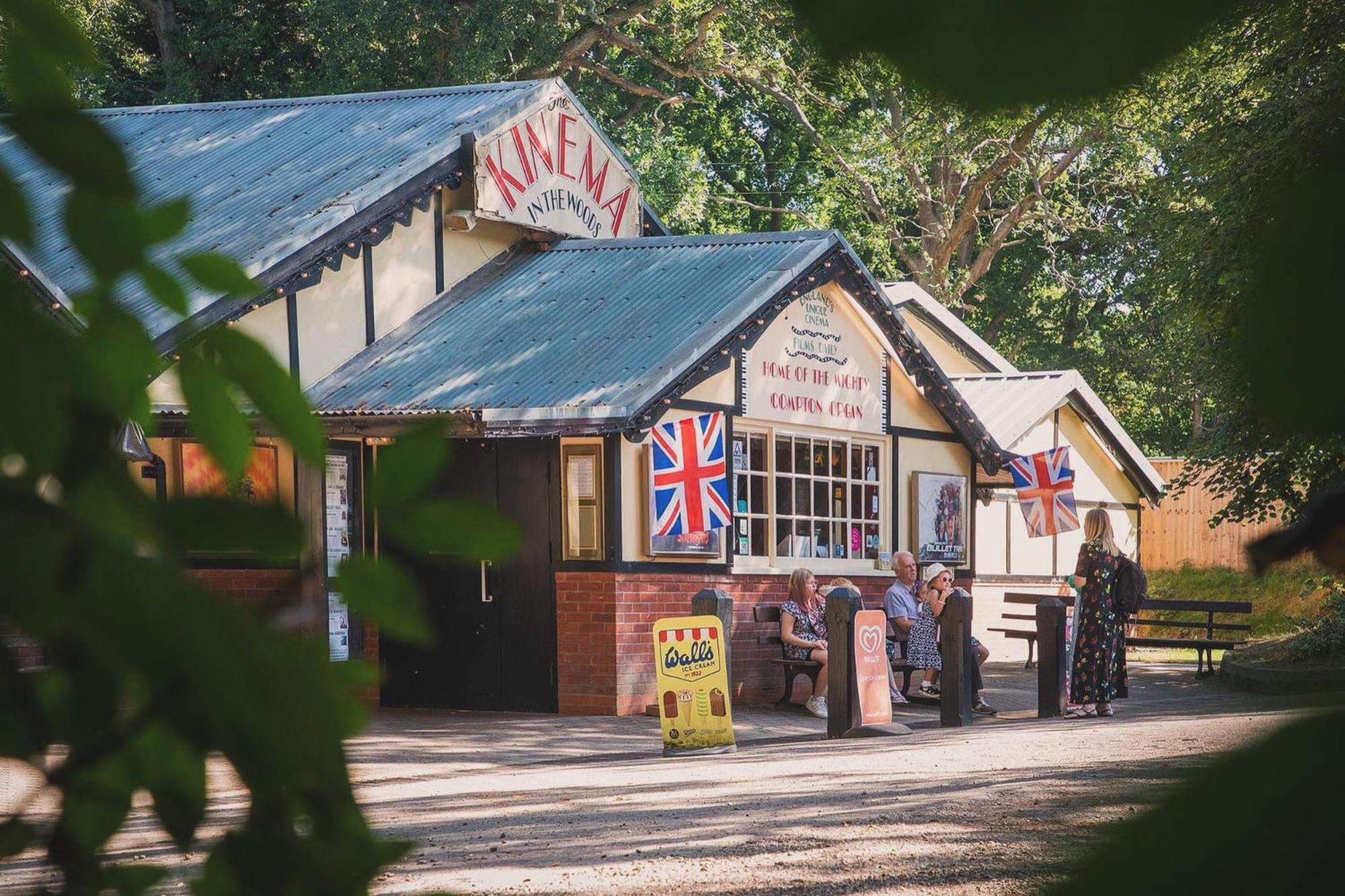 Hotchkin Lodge Woodhall Spa Dış mekan fotoğraf